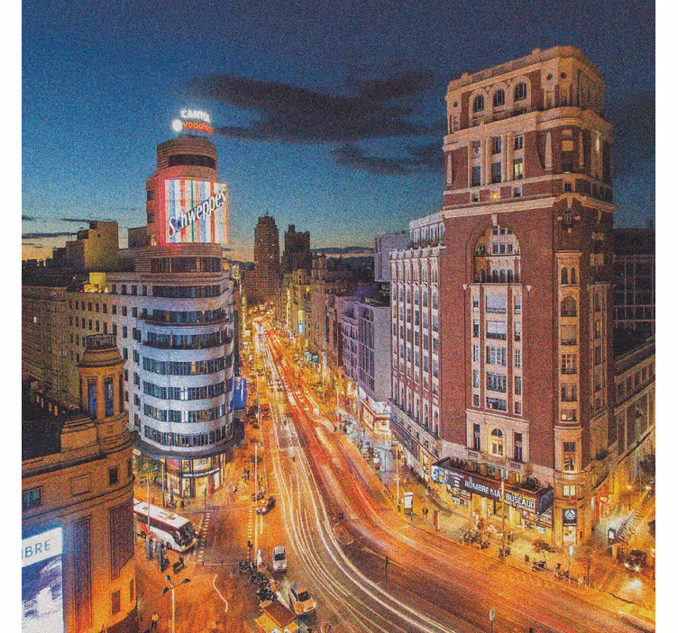 Cortina roller living comedor movimiento gran vía nocturno - TenVinilo