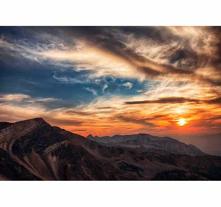 Fotomural para oficina Cielo naranja y montañas - TenVinilo