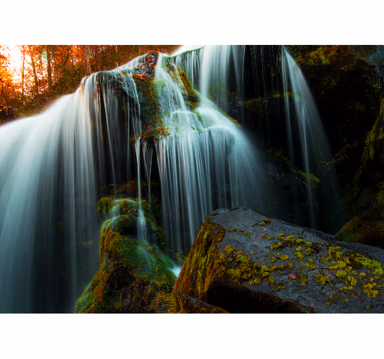 Mural de cascada agua que cae suavemente - TenVinilo