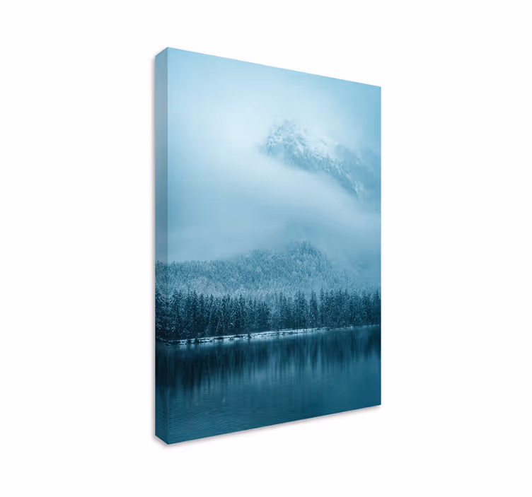 Cuadro paisajes reflejo en montaña nebulosa - TenVinilo