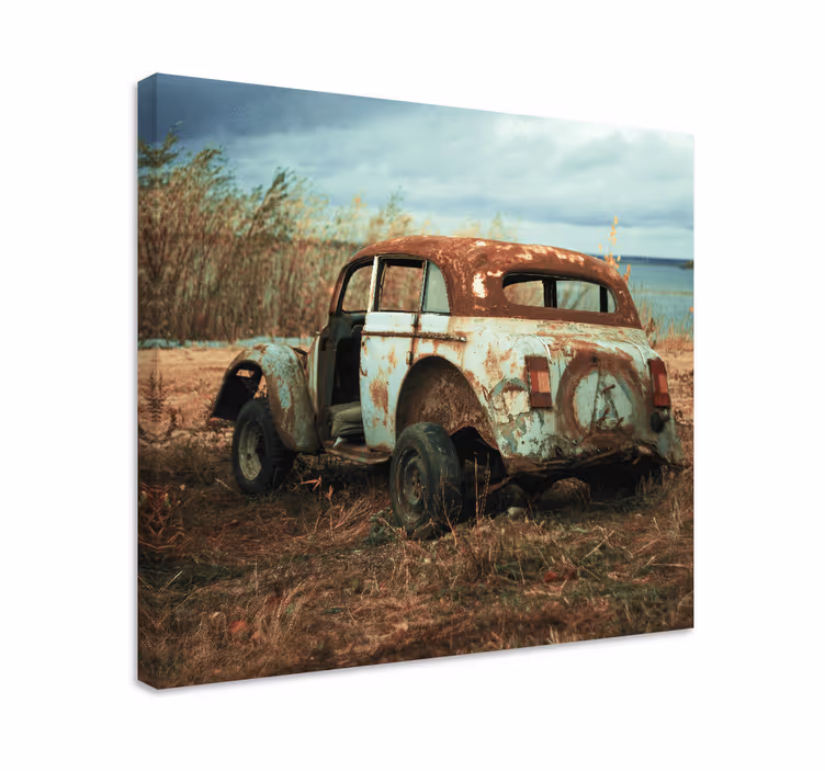 Cuadro vintage Viejo coche sucio en el campo - TenVinilo