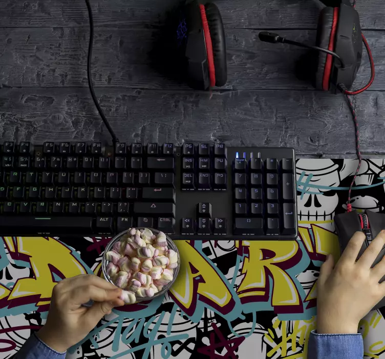 Alfombrilla gaming XXL graffiti personalizable - TenVinilo