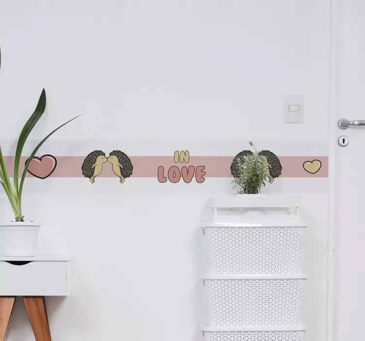 Cenefa adhesiva pareja de erizos besándose - TenVinilo