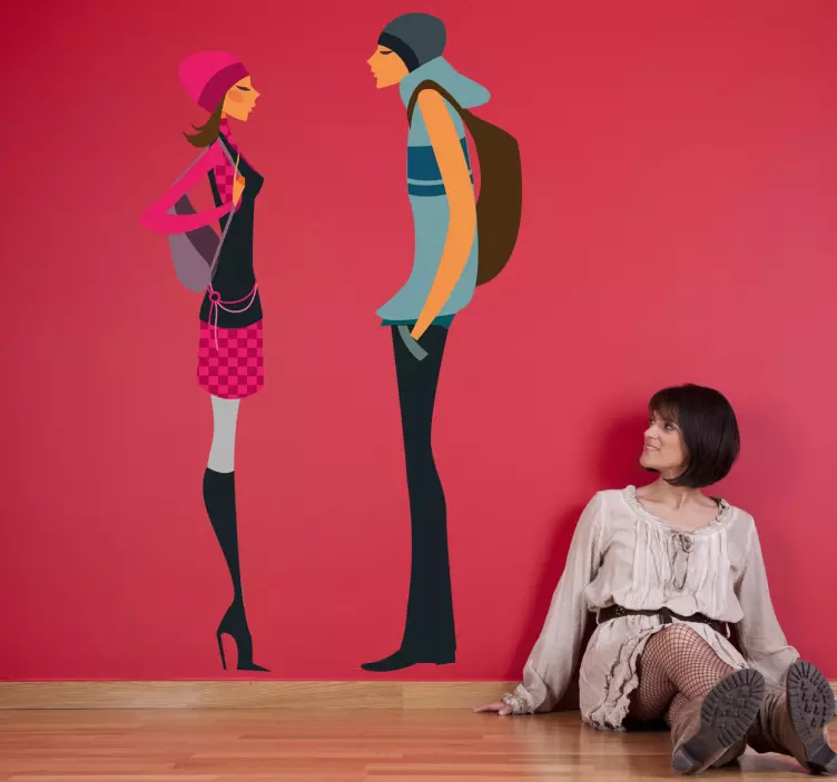 Vinilo decorativo pareja trendy hablando - TenVinilo