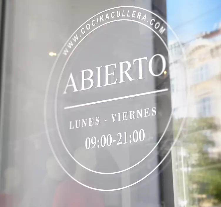 Vinilo escaparate Horario de apertura del circulo - TenVinilo