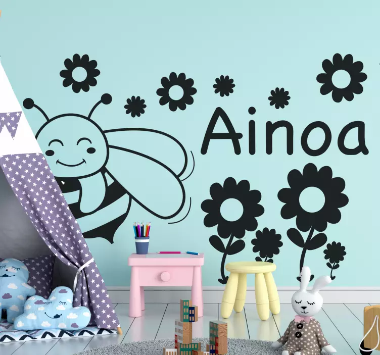 Vinilo mascota abeja feliz con flores - TenVinilo