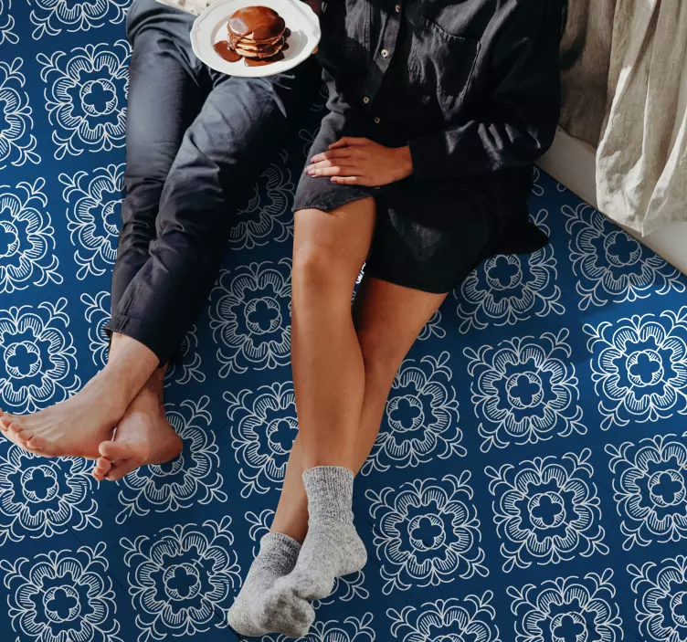 Suelo vinílico azul patrón de mosaico blanco - TenVinilo