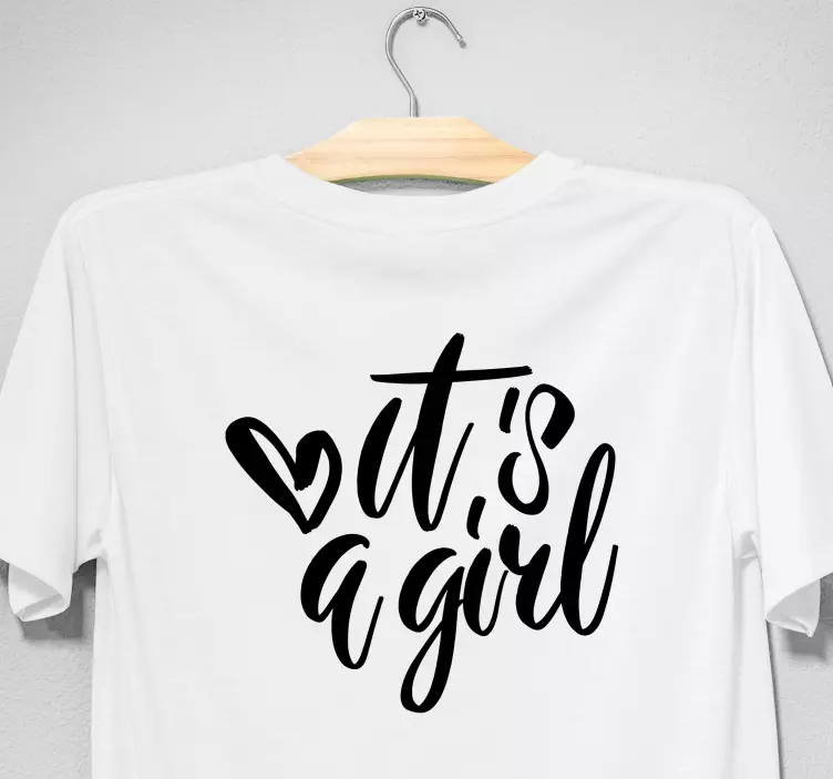 Camiseta bebé El género revela que es una niña - TenVinilo