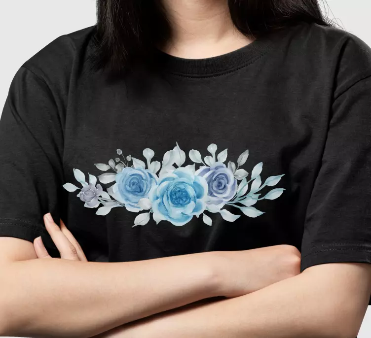 Camiseta personalizada con diseño de flor azul - TenVinilo