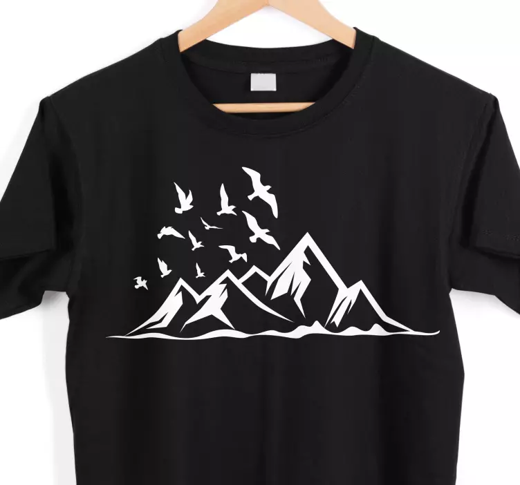 Camiseta infantil Montañas de color sólido con pájaros - TenVinilo