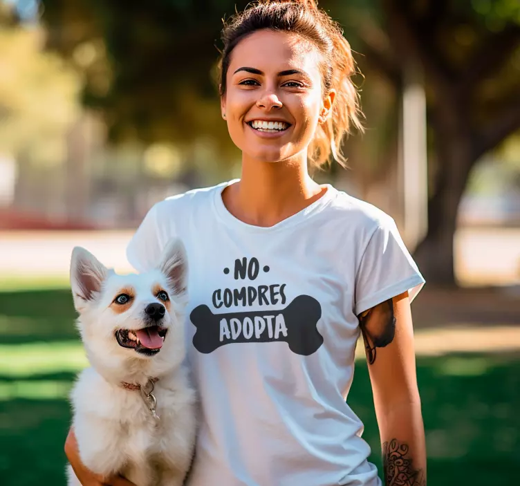 Camiseta no compres, adopta. - TenVinilo