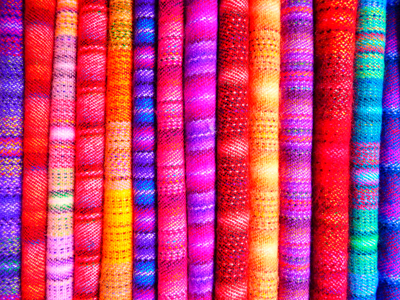 Alfombra vinílica rayas Rollo de tela de colores - TenVinilo